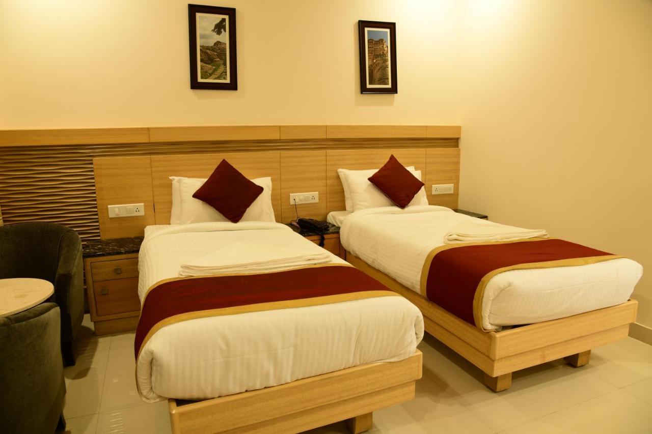 Hotel U.T.Elite Bangalore Ngoại thất bức ảnh