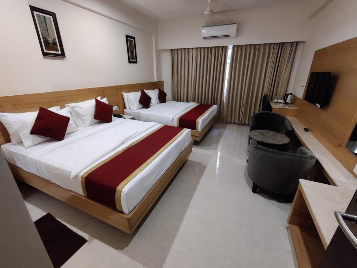 Hotel U.T.Elite Bangalore Ngoại thất bức ảnh